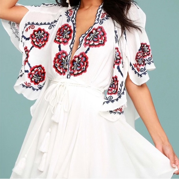 Free People Dresses & Skirts - Free People Cora White Embroidered Dress